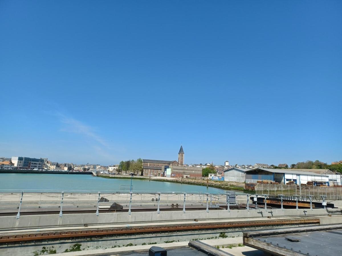 Bleu D'Arques Appartement Lumineux Et Calme Dieppe Esterno foto